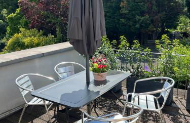 Apartment 1 - Modernes Dachgeschoss-Studio in Duisburg Meiderich, 4,7 km Hbf, U-Bahn 250m, Flughafen Düsseldorf 28 km, Landschaftspark 2,9 km - Foto 19