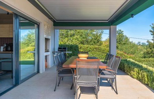 Awesome Home In Bukori - Foto 16