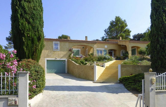 Holiday Cottage With Private Terrace, Bellegarde - Foto 37