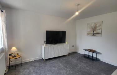 Bright & Spacious 3-Bed Rotherham Home Ideal for Families or Contractors - Foto 18