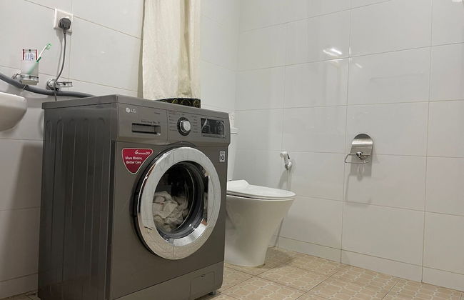 The Mugabi's Spacious Private Room - Foto 21