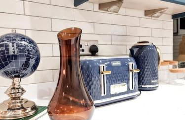 Gorgeous Newly Renovated 2 Double Bed Flat - Foto 13