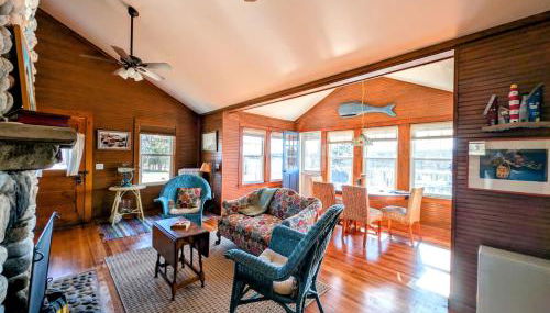 Waterfall Sea Cottage Family fire pit waterfront sleeps 4 - Foto 4