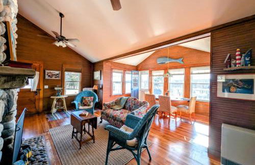 Waterfall Sea Cottage Family fire pit waterfront sleeps 4 - Foto 4