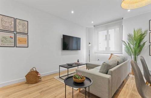 Picasso, para 6 personas, espacioso piso de diseño - Foto 20