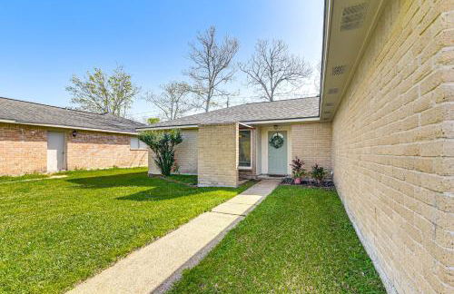 6 Mi to Clear Lake Family Home with Patio and Yard - Foto 23