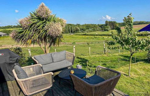 5 Bedroom Beautiful Home In Taulé - Foto 3