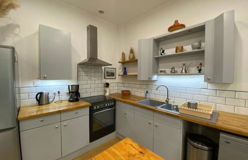 T3 atypique au rez de chaussée - Foto 13