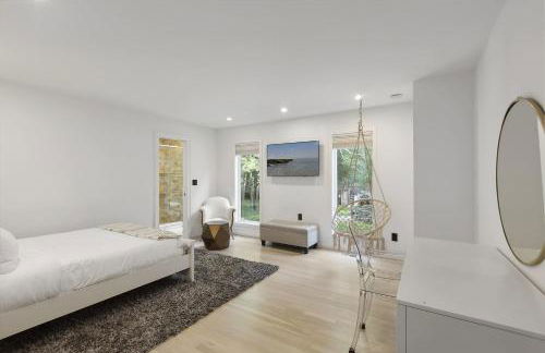 Wainscott Woods by Rove Travel - Luxe Estate with Pool - Foto 30