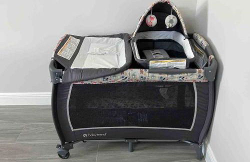 Newly built Villa Ballerina with heated pool and incredible view into beautiful Arrowheadcanal - Photo 36