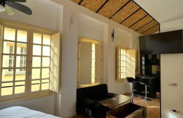 Luxury Apartments Chinitas 11 - Photo 17