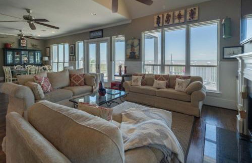 Beachfront 4BR - Pickleball, Gameroom, Luxury Gated Community! - Foto 11