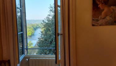 La Treille, maison de charme au coeur de Beynac - Foto 4