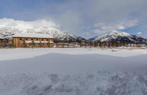 Alpine Airspace by KABINO Airpark Foosball Garage Satellite - Foto 44