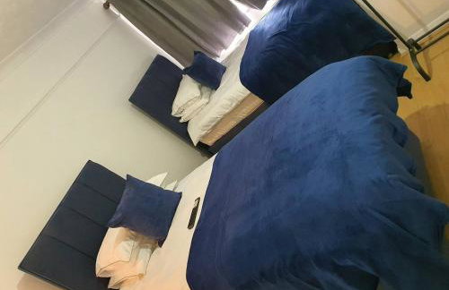 Kites House Long Stays Sleep 8 Free Parking and WI-FI - Foto 8