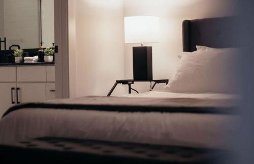 Luxurious 2 Bedroom 2 Bathroom - Foto 40