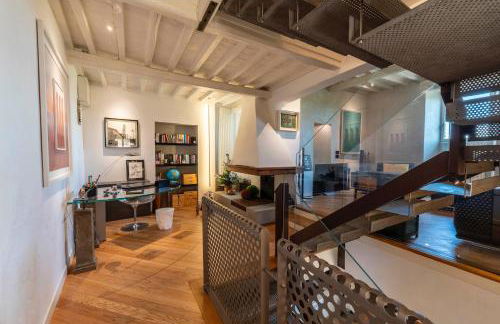 Villa esclusiva nella torre del castello di Tignano tra lusso, storia e natura nel cuore del Chianti - Foto 18