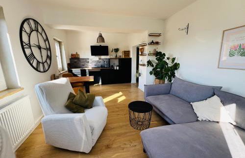 Burg & Tal Panorama - Foto 11