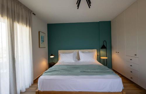 Boutique Saline Apartments - Blue - Photo 12