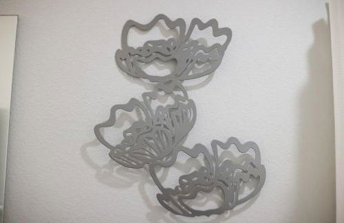 Chic 2BR-w Parking, Near Rvrwalk, Dome & Conv Ctr - Foto 13