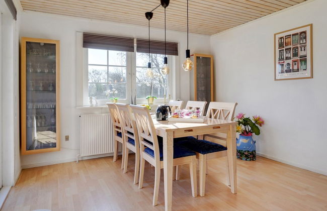 "Harrieth" - 16km from the sea - Foto 4