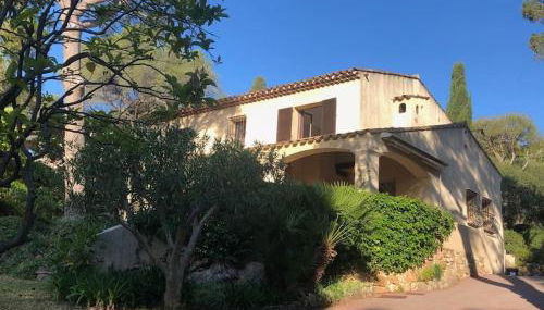 Villa de Charme au coeur du Cap-Ferrat - Photo 3, Garden view