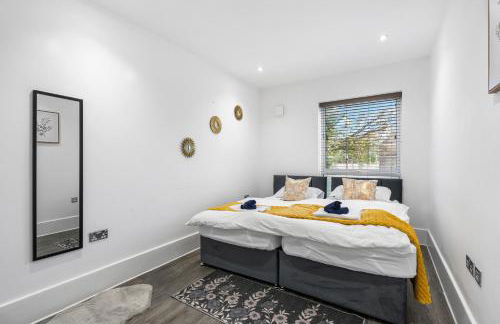 Stylish 2 Bed 2 Bath Hove Apartment - Walk to Station & Beach - Optional Parking - Sleeps 8 - Foto 5