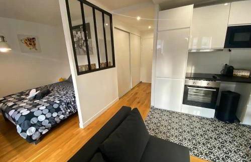 Cosy Appartement - 200m de Paris - Foto 13