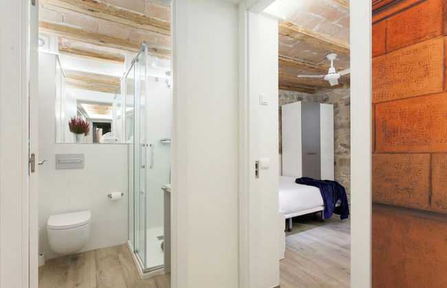 Classic Palau Apartments - Photo 4