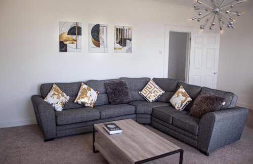 Private Parking, Urban Comfort & City Haven - Foto 17