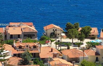 Heirlooms and Halos - Foto 38