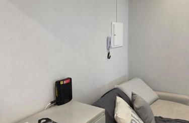 Studio com ar condicionado em frente a praia de Santos! - Foto 10