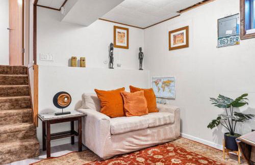 Spacious and Comfy Close to Everything Backyard - Foto 30