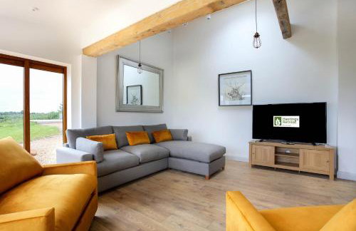 Hastings Retreat Rural barn conversions with Private Lake - Foto 43