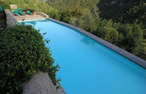 Cassa di Loggia stunning medieval setting - Photo 1