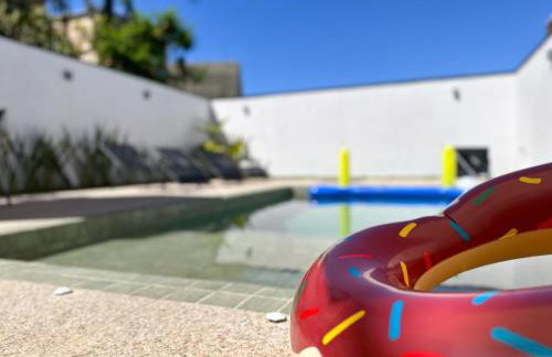 Piscina Aquecida, Sauna, Gourmet e Vista da Pedra - Foto 3