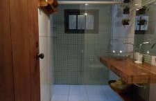 Suítes em casa centenária no centro de Socorro - Foto 13