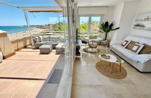 Ático frontal al mar con piscina privada by homeprive - Foto 20