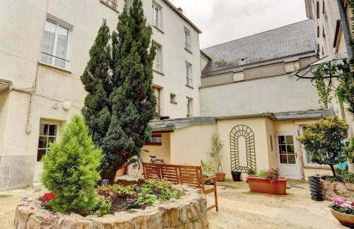 Le Courcillon Calme, Cour privée & Proche Château - Foto 13