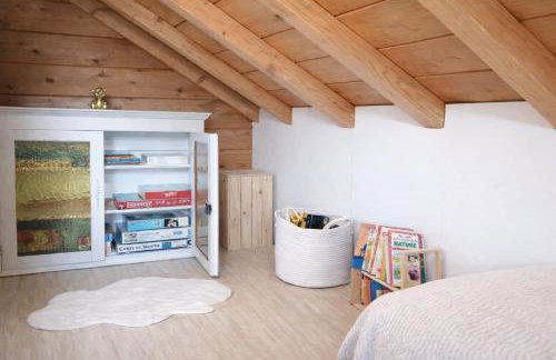 Chalet de Charme 100m² - Grand jardin - Gite les 4 saisons- Lac de chalain - Foto 16