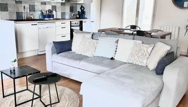 Le Rabelais, superbe appartement en duplex, proche forteresse et monument historique - Foto 2