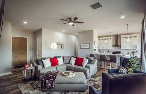 Vistas Bonitas Home with Patio 7 Mi to Snowbowl! - Foto 5