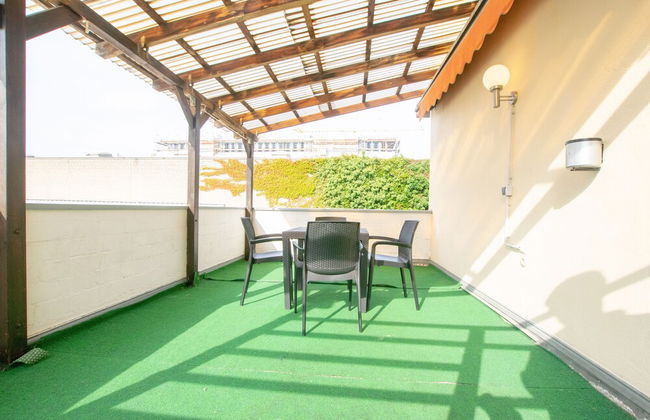 Spacious House - Photo 58