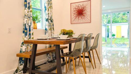 Vibrant 4bd 2ba Miami Home w POOL - Foto 2