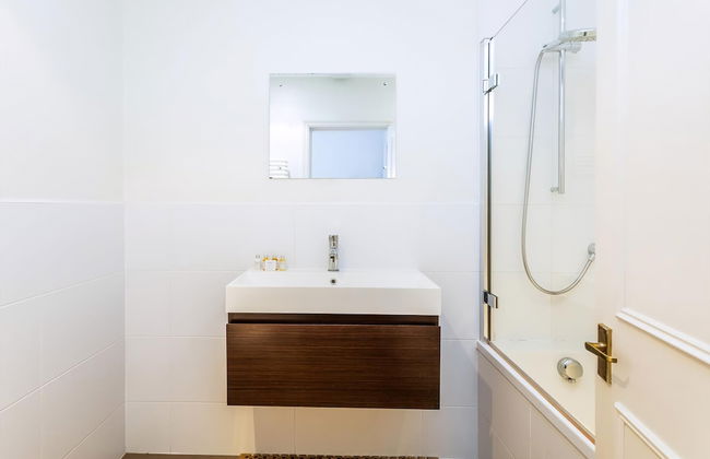 Bright and Spacious Notting Hill Nest - Foto 17