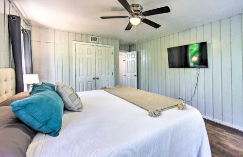 Brookeland Resort Cabin with Golf and Lake Access - Photo 19