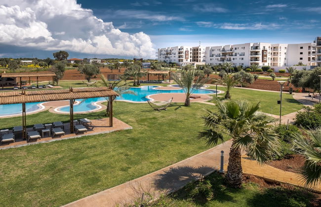 Paradise Beach Front Residence 1 Bedroom Apartment in Bafra - Foto 13
