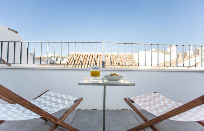 Apartamentos Los Patios de la Judería - Photo 78
