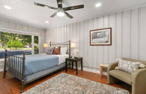 Urban Nest - Garage, Sunroom & Fenced Yard - Foto 23