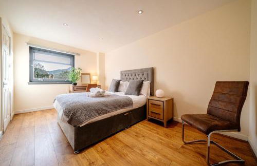 Bottom of Royal Mile 7 Beds Sleeps 12 3 Bthrooms - Photo 37